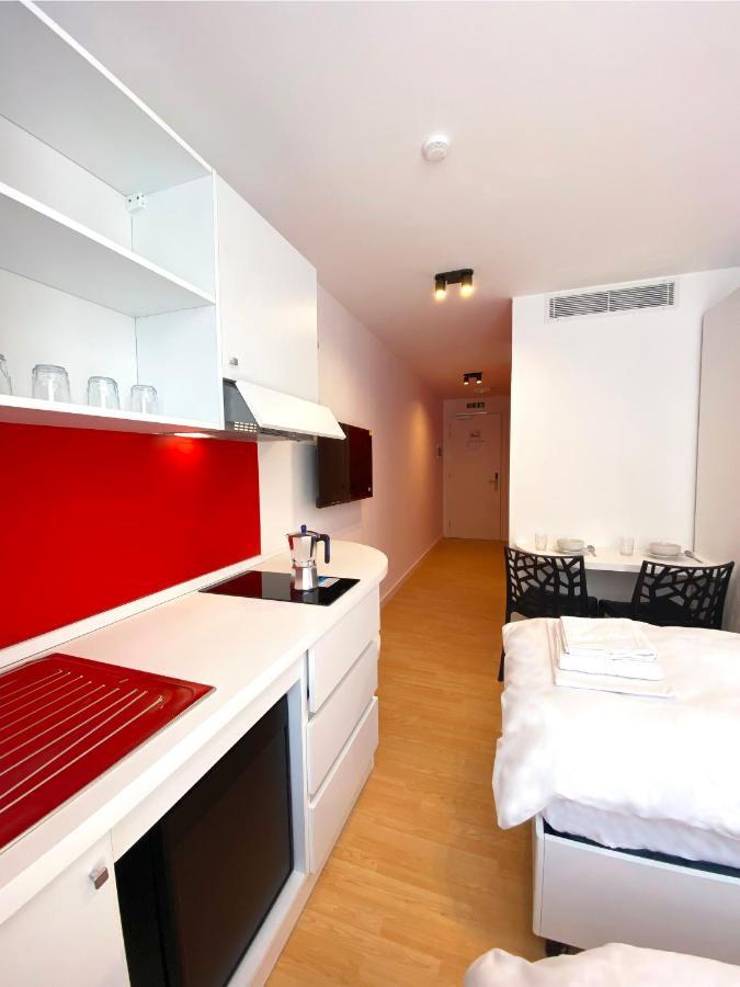 Citizen Suites Слима Экстерьер фото